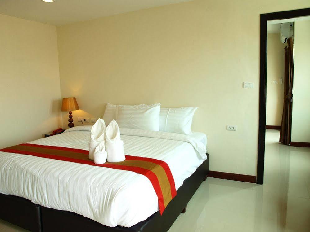 V Residence Pattaya Eksteriør billede