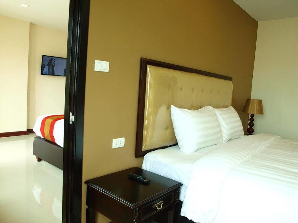 V Residence Pattaya Eksteriør billede