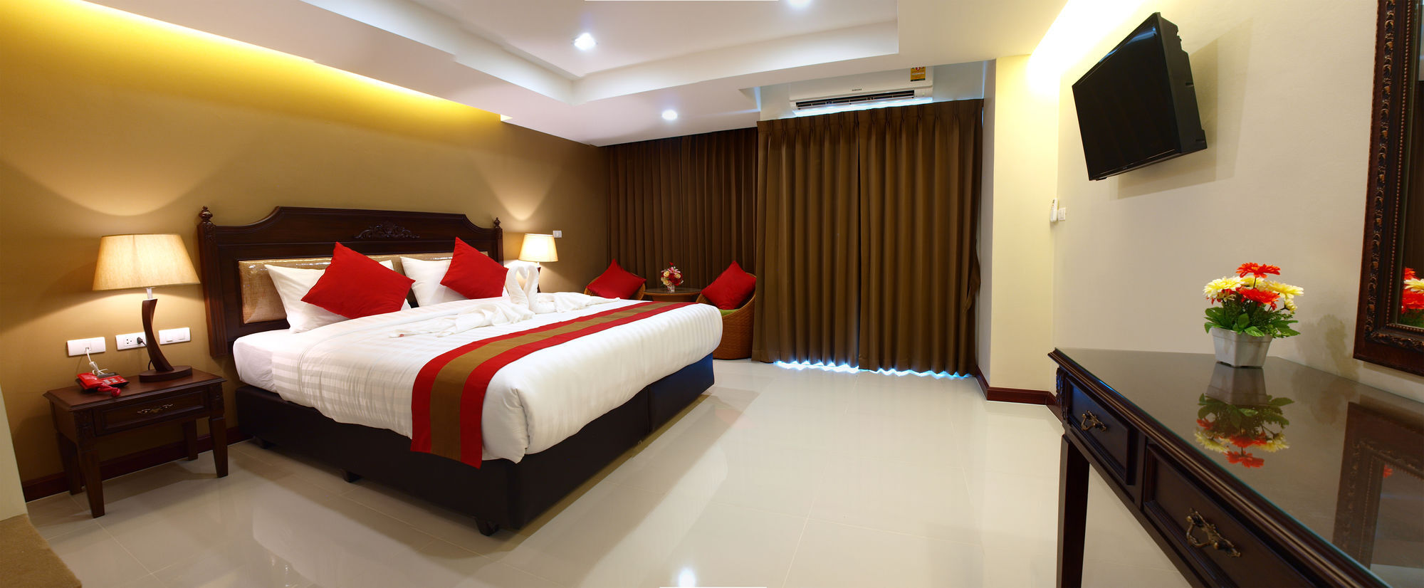 V Residence Pattaya Eksteriør billede